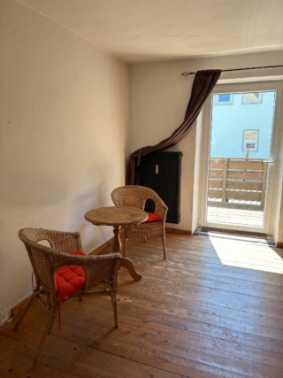 Anzeigenbild: Zimmer in großem rustikalen Haus in Gräfelfing