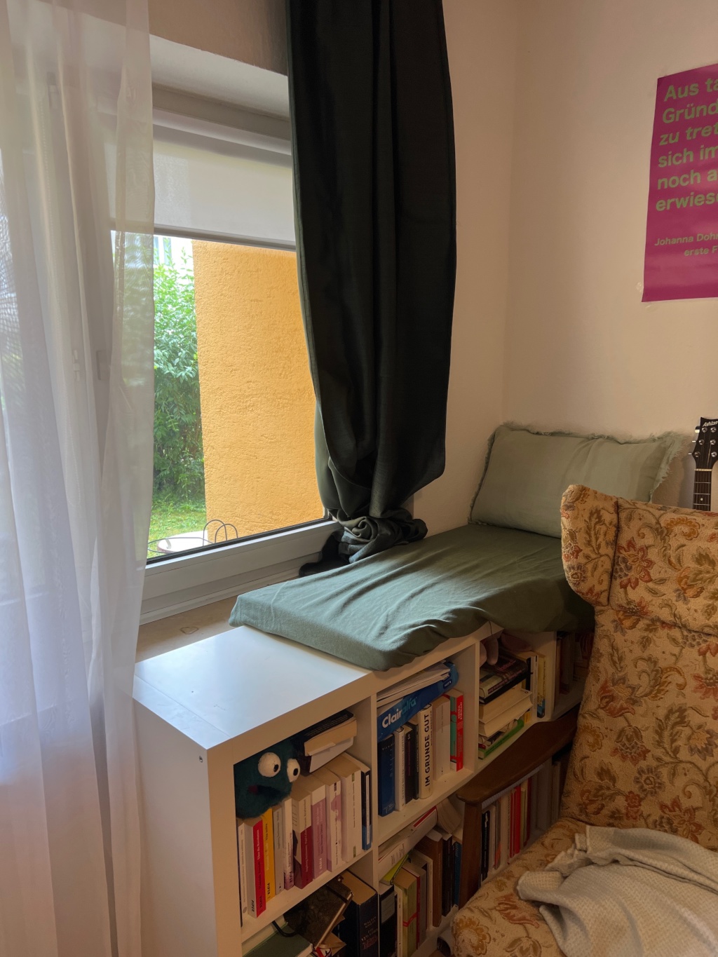 Flatshare München Silcherstr - Leseecke am Fenster