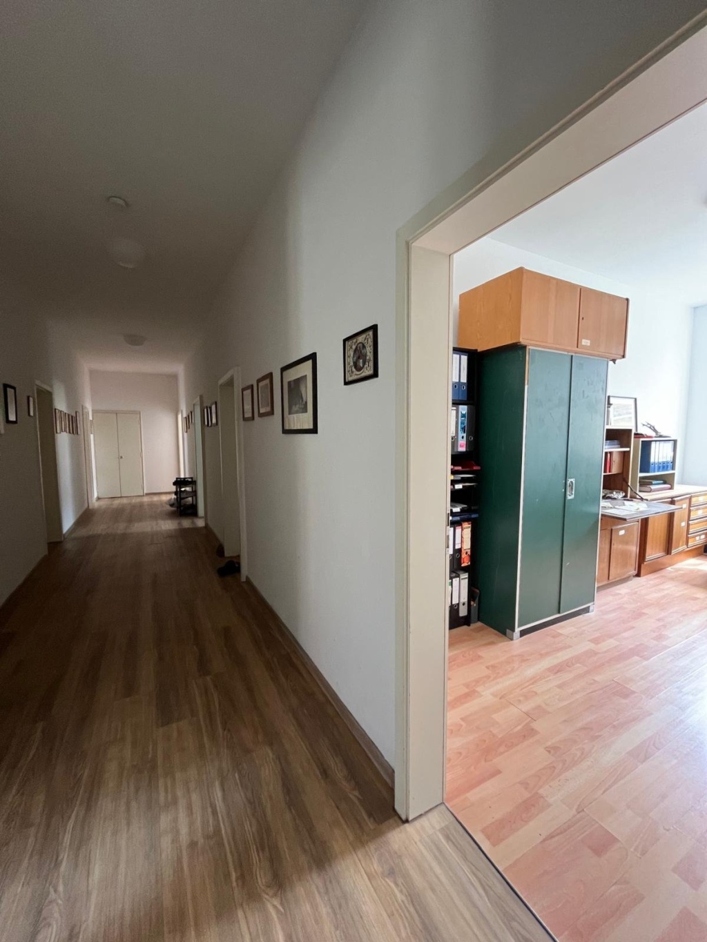WG-Zimmer Maxvorstadt Königinstraße 49 - Flur Wohnetage