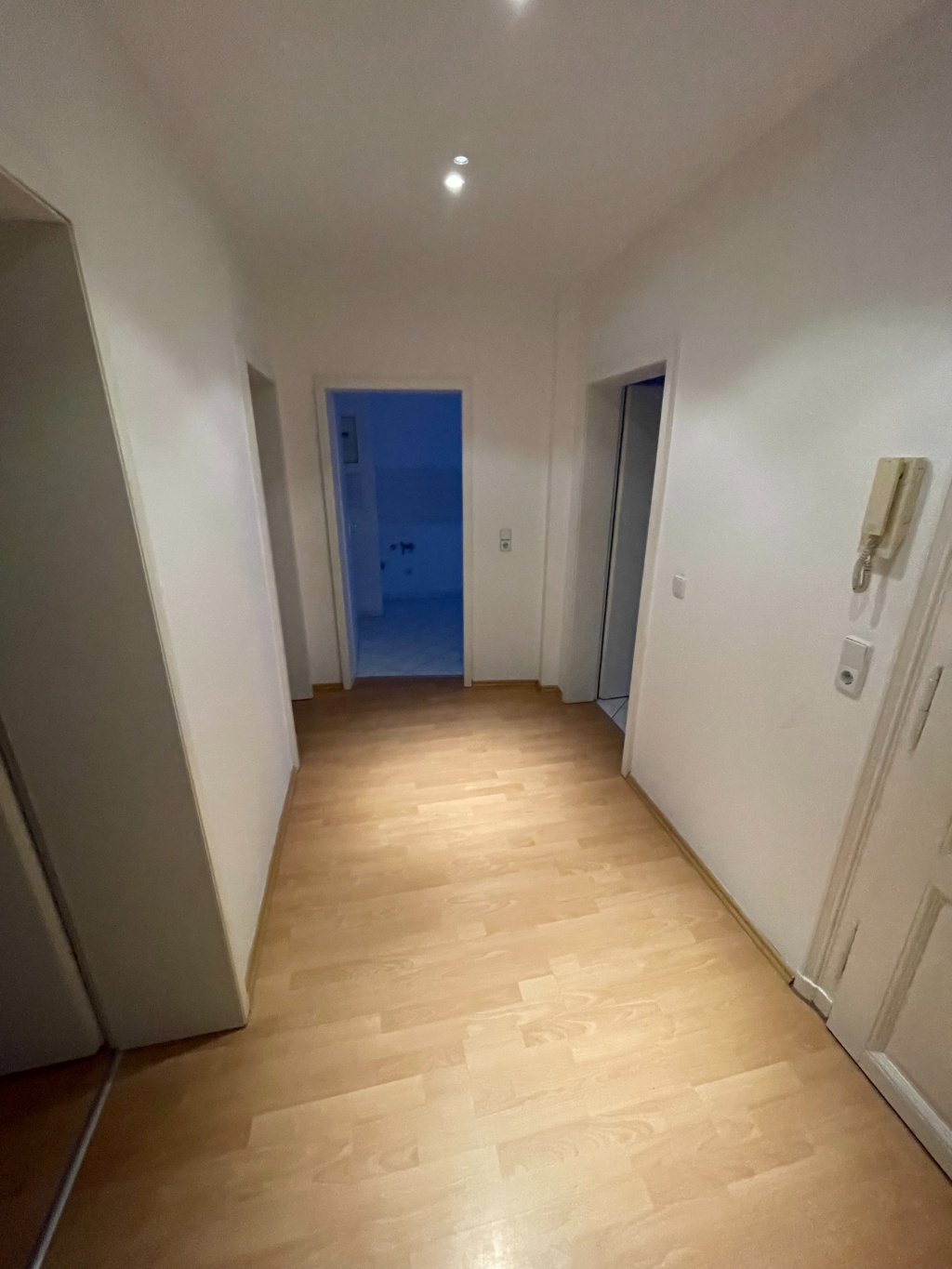 Habitación en WG Neustadt-Neuschönefeld Mariannenstraße 77 - Flur