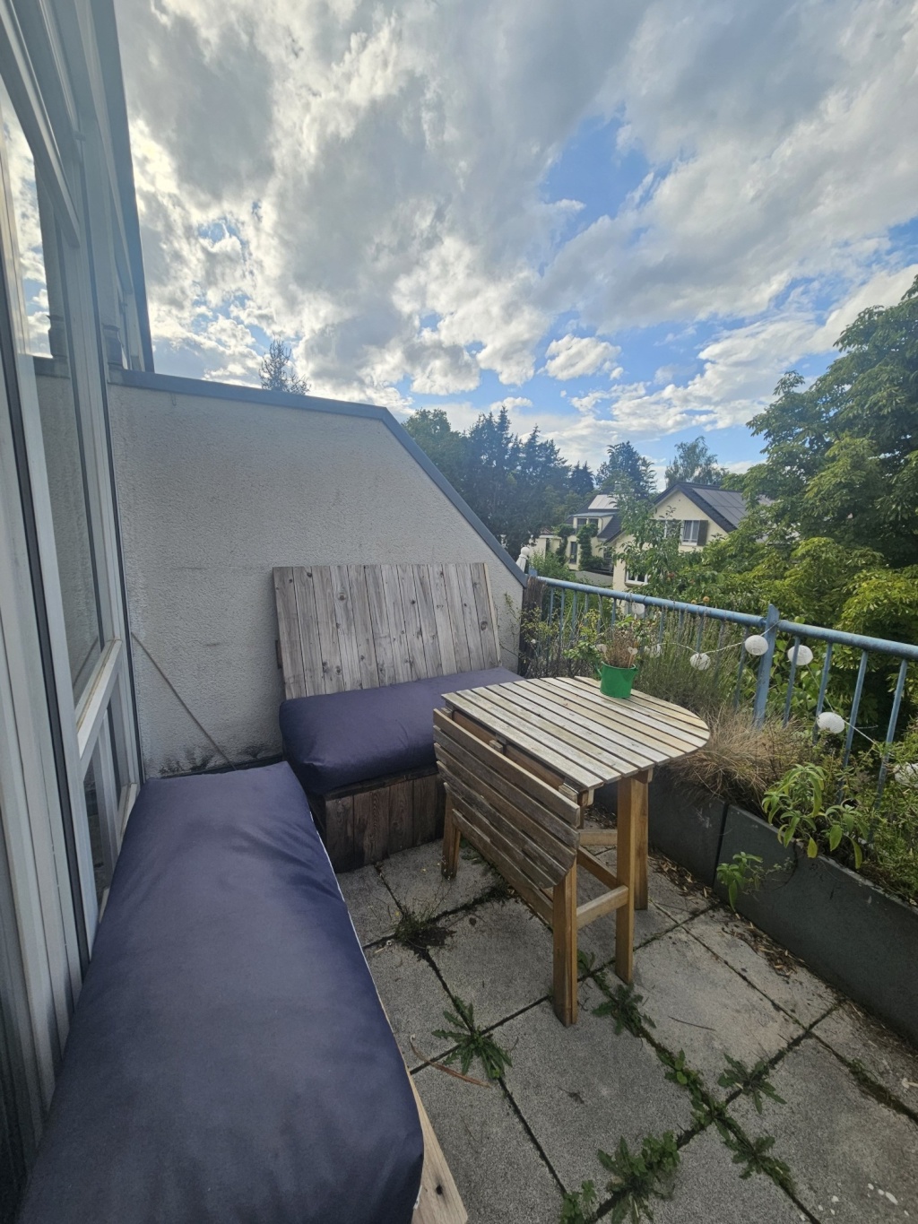 1 Room Flat Herdern Hauptstraße - Sitzecke Balkon