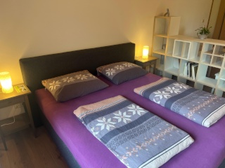 Anzeigenbild: Ein Zimmer mit eigener Küche und eigenem Badezimmer