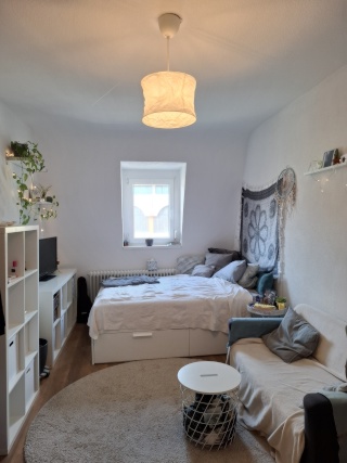 Anzeigenbild: -(Erstmal)Anfragestopp!!!- WG Zimmer Oberwiehre