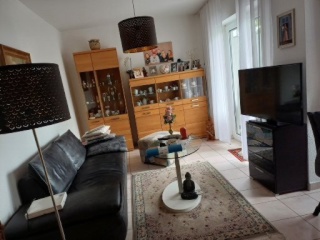 Anzeigenbild: Gepflegte 2-Raum-Wohnung mit Balkon und EBK in Leverkusen-Schlebusch