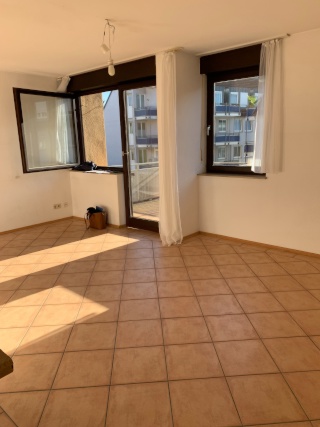 Anzeigenbild: Ihre Anfrage ! Zimmer Wohnung Würzburg