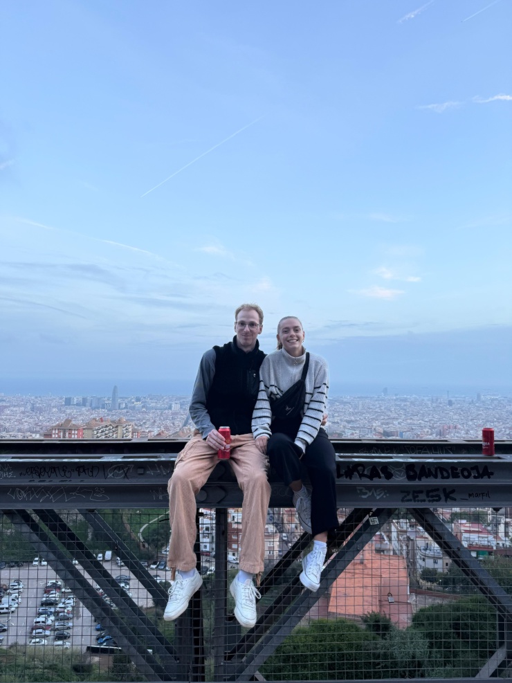 Imagen del anuncio: Estudiante joven y pareja de trabajo buscando apartamento de 2-3 habitaciones en Würzburg
