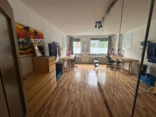 Anzeigenbild: Riesiges zentrales Wg Zimmer in der Altstadt süd