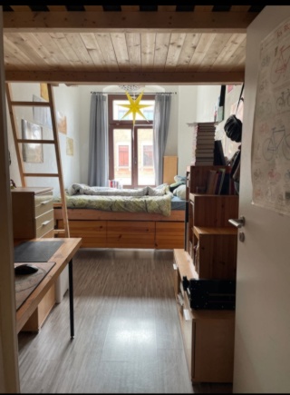 Anzeigenbild: Gemütliches Zimmer in gemeinschaftlicher WG