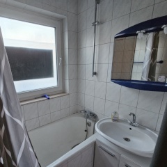 Ad image: WG rooms in sympathetic 4 he WG, for student, 1st floor, quiet location, from 01.11.2025 for rent