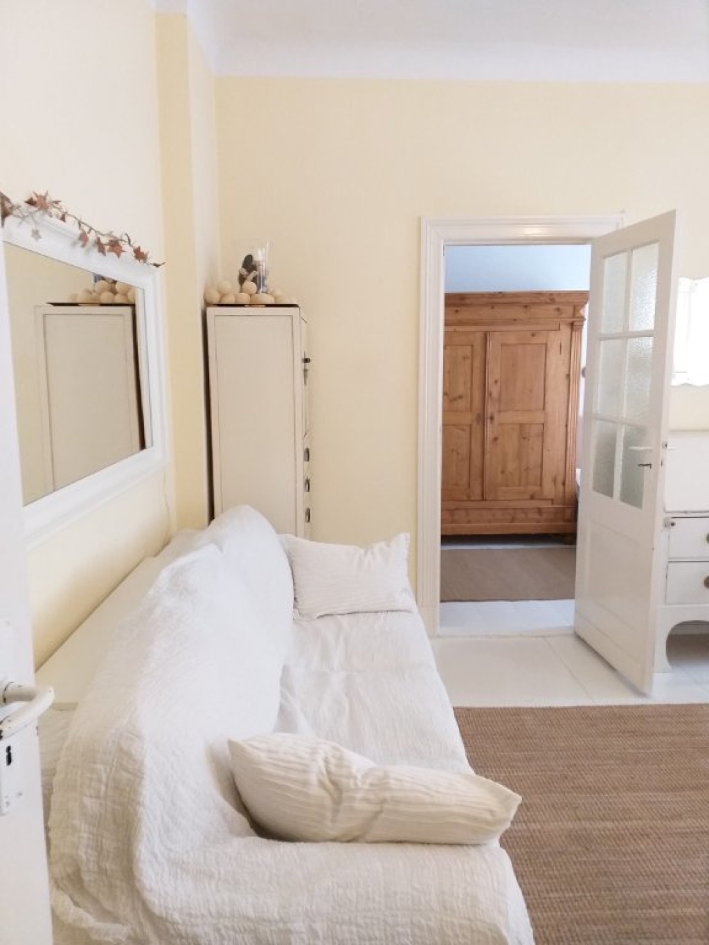 Ferienwohnung in der Nähe von Savigny Platz Quiet Furnished Apartment near Savigny Platz – Pestalozzistrasse 10, 10625 Berlin Charlottenburg – Vorschaubild 5