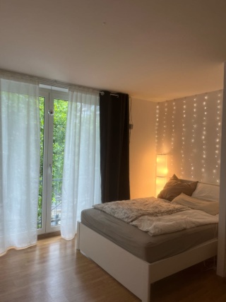 Anzeigenbild: NUR ZWISCHENMIETE bis 1.10 1-Zimmer Wohnung Köln Lindenthal