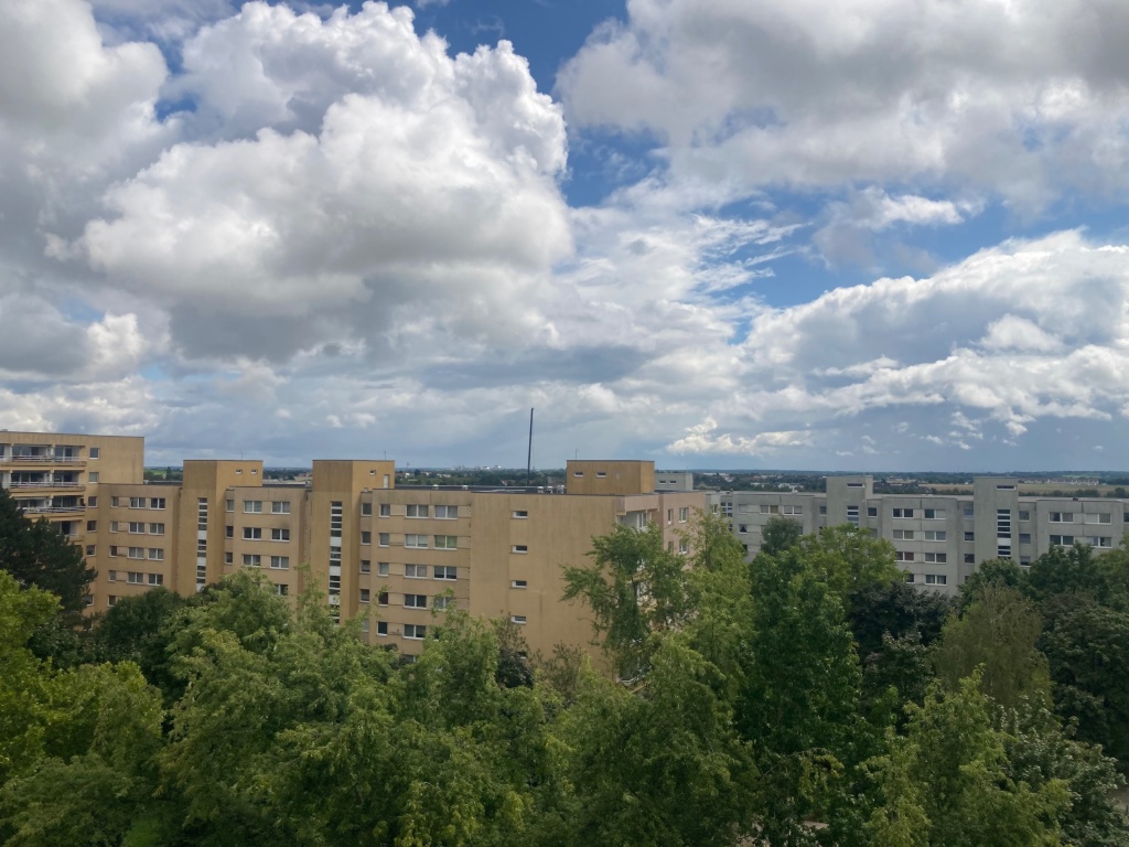 Flat Neukölln Kestenzeile - Aussicht von Balkon/view from balcony