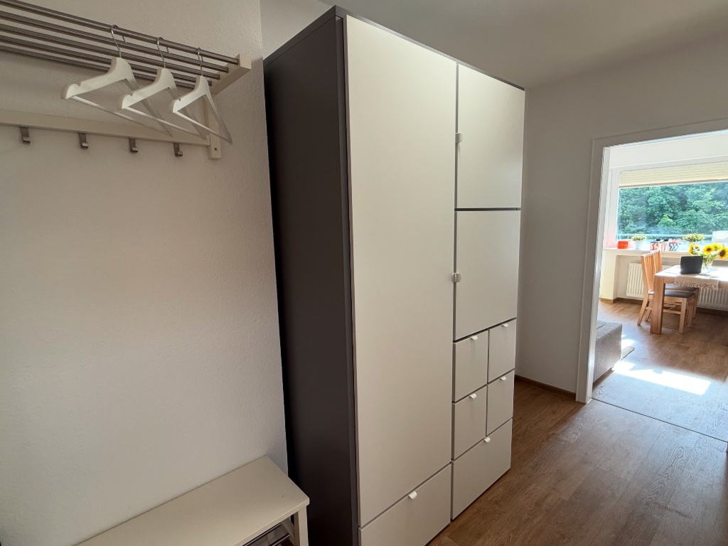 Apt. SunnySide: 1-Zimmer Wohnung mit großem Balkon / Pauschalmiete (all-in) – Savignystraße 30, 45147 Essen Holsterhausen – Vorschaubild 8