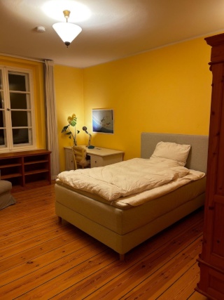 Ad image: Furnished room in Berlin family home