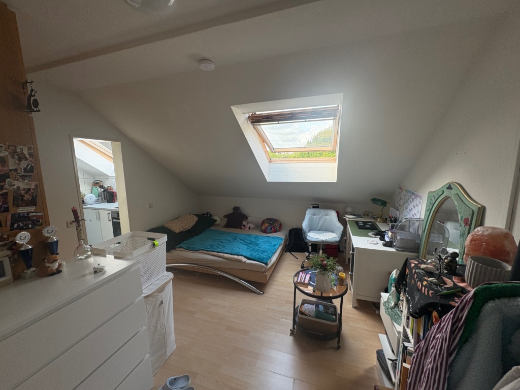 WG-Zimmer Centrum Gasselstiege 57 - Beispiel möbiliertes Zimmer 1