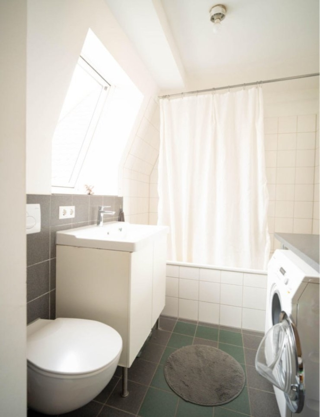 Flatshare West Senefelderstraße - Badezimmer 1
