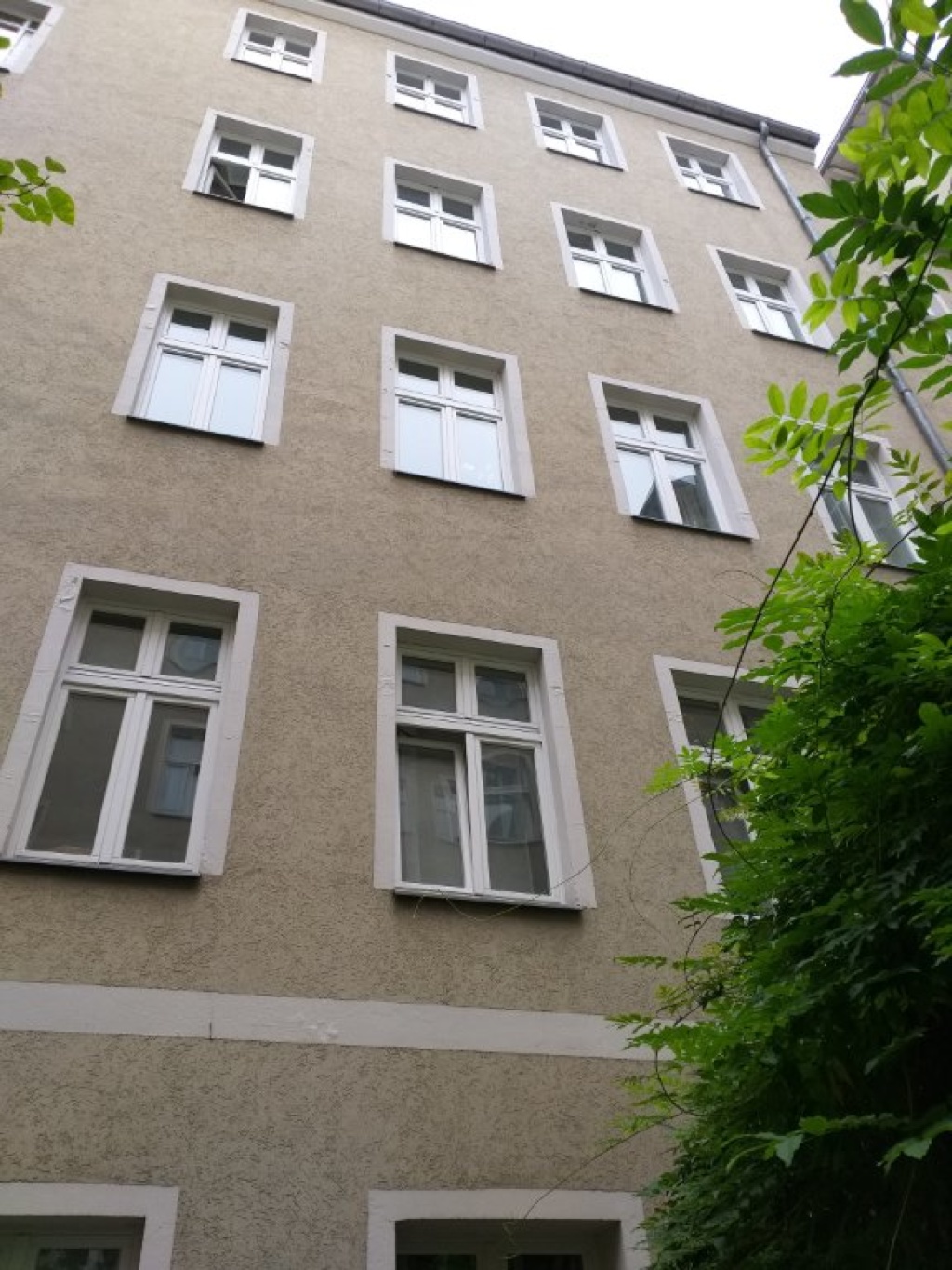 Ferienwohnung in der Nähe von Savigny Platz Quiet Furnished Apartment near Savigny Platz – Pestalozzistrasse 10, 10625 Berlin Charlottenburg – Vorschaubild 16