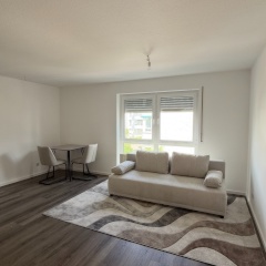 Anzeigenbild: möbl. WG-Zimmer - in unmittelbarer Nähe zu Audi, Schwarz Campus