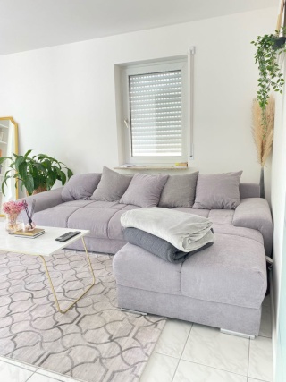 Anzeigenbild: Geschmackvolle 3,5-Raum-Wohnung mit Balkon und Einbauküche in Pforzheim