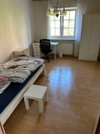 Rooms in WG for 375€