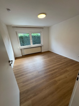 Ad image: Freshly renovated WG room in 3 WG – directly at the FH, partly furnished & top Location