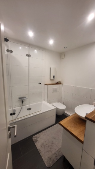 Imagen del anuncio: Habitaciones en 3 GT