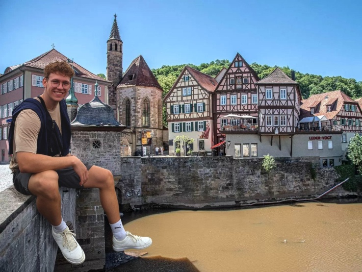 Imagen del anuncio: WÜRTH staff looking for 1- to 2-room apartment in Schwäbisch Hall (Old Town/Central)