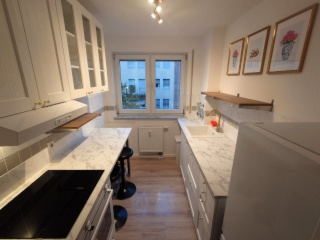 Anzeigenbild: Helle frisch renovierte 3-Zimmer-Wohnung in Nürnberg – St. Peter (Zimmer 1)