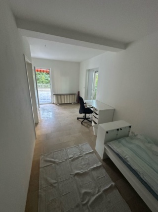 Ad image: Möblierte / Unmöblierte Zimmer in neuer WG (Uni nähe) ab 350€.