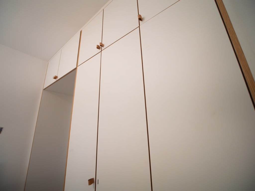 WG-Zimmer Mitte Etzelstraße 7 - Einbauschränke