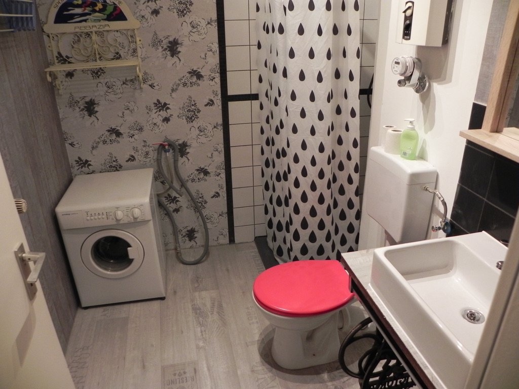 Möbliertes Apartment Nähe Seestern, Huawei, Vodafone – 40547 Düsseldorf Düsseldorf - Lörick – Vorschaubild 9