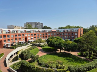 Vollausgestattete 1,5 Zimmer-Wohnung mit Wintergarten — photo 1