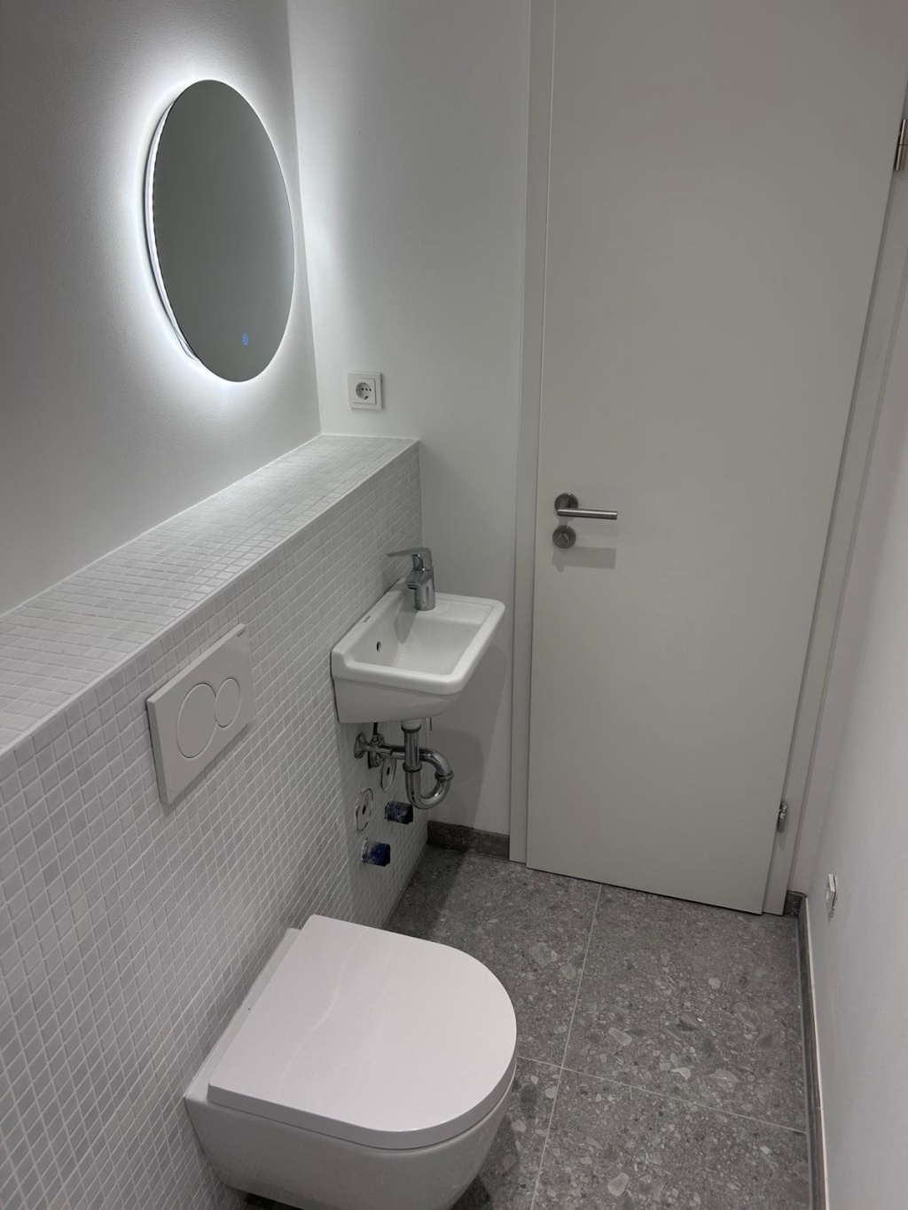 Erstbezug nach umfassender Modernisierung – Stilvolles Ensuite- Zimmer in hochwertiger Clusterwohnung – Subbelrather Straße 246, 50825 Köln Neuehrenfeld – Vorschaubild 3