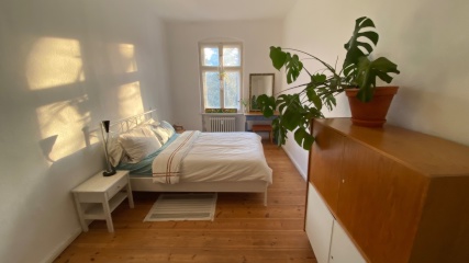 Sunny Flat in Neukölln Weserkiez – Anmeldung for 1 Person + Furnished + Balcony 🌿 — photo 1