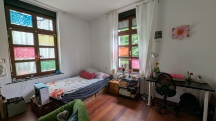 Imagen del anuncio: Habitación en la piscina