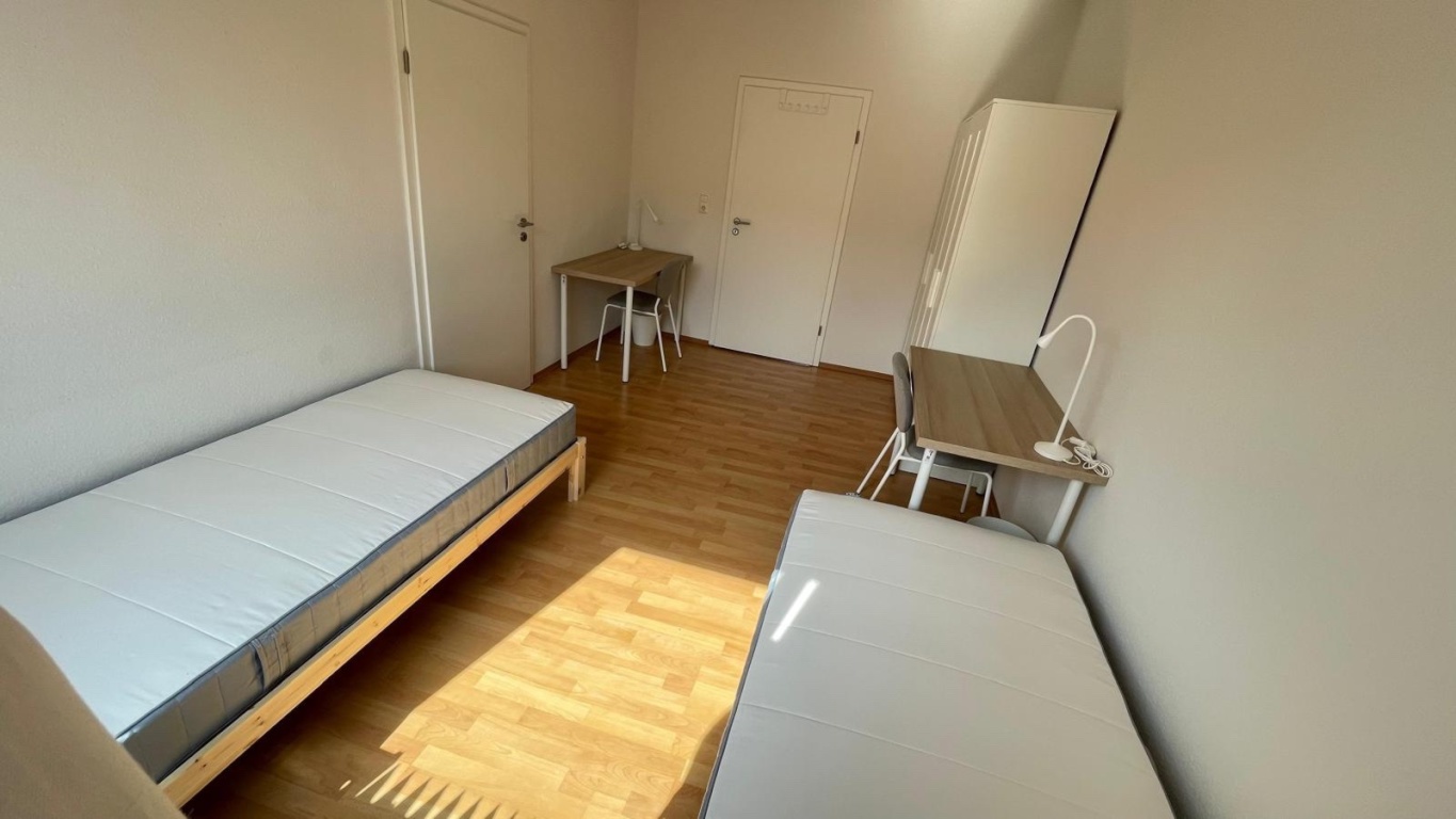 WG-Zimmer Rabus Gugelstraße 121 - Room