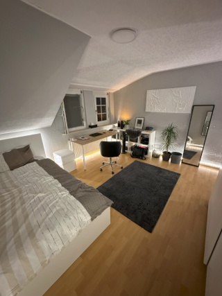 WG Zimmer in ruhiger Lage mit Bahnanbindung zur TU Darmstadt Stadtmitte und Lichtwiese in unter 10 Minuten