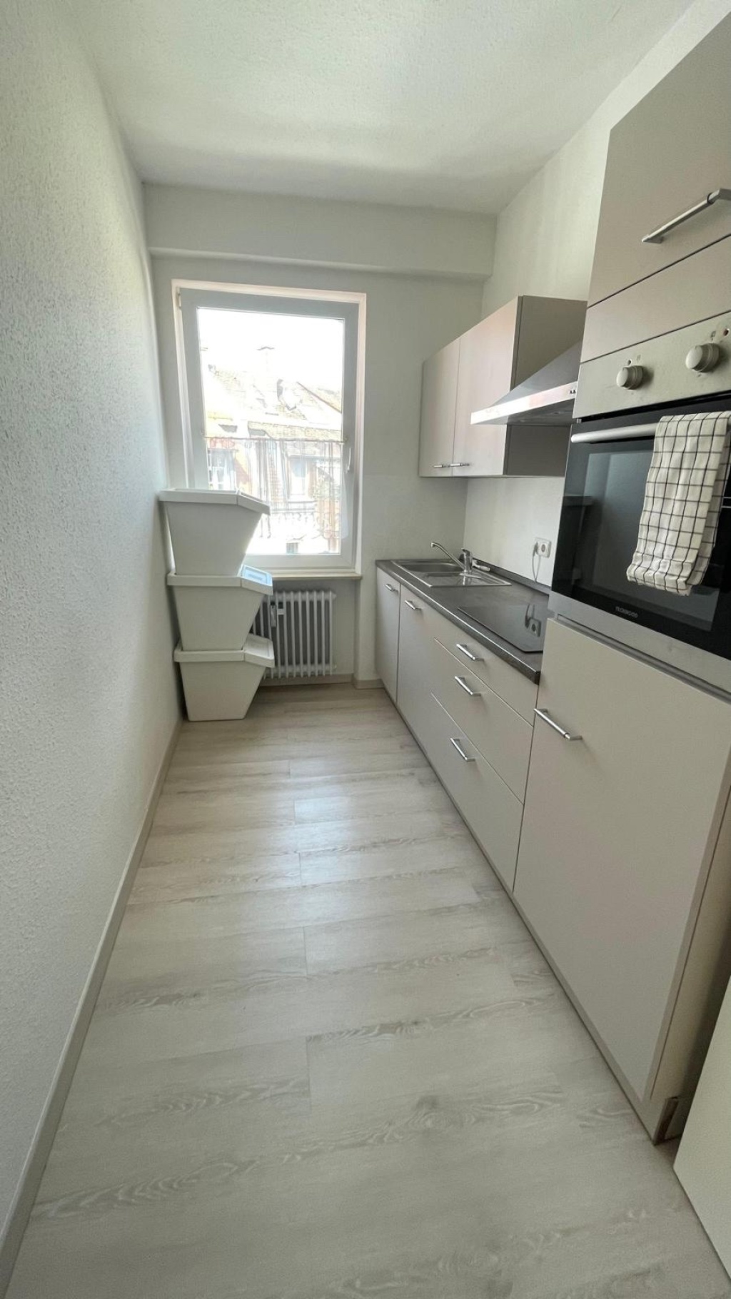 WG-Zimmer Rabus Gugelstraße 121 - Kitchen