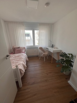 Anzeigenbild: Zimmer in 3er Luxus-WG 90qm