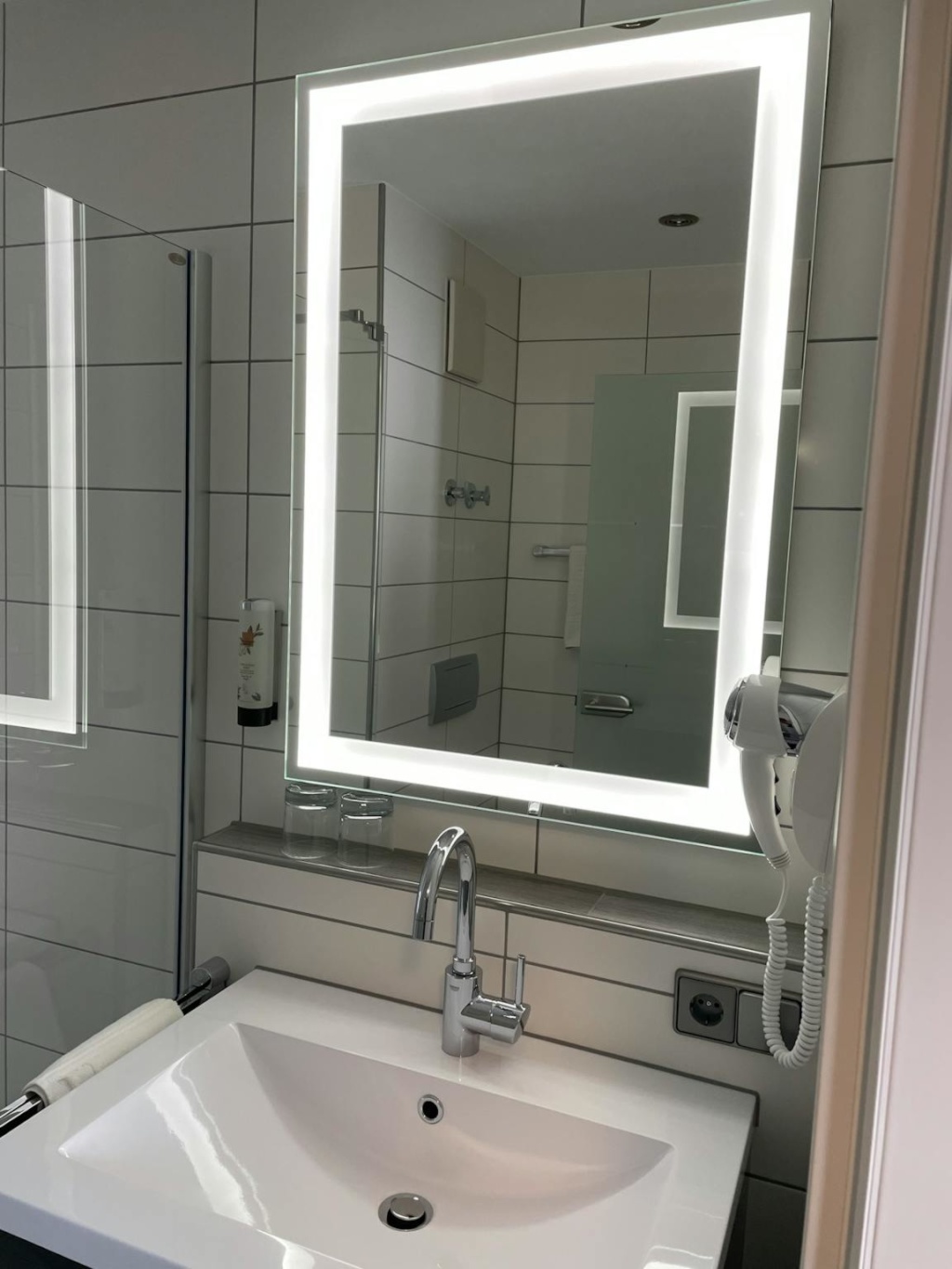 Ulmer Straße, Stuttgart – Ulmer Straße, 70327 Stuttgart Hedelfingen – Vorschaubild 9
