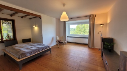 Anzeigenbild: WG Zimmer, modern, in 2er WG _furnished shared appartment_room / short term - Praktikant/student