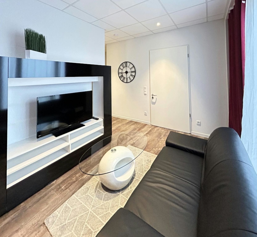 1-Zimmer-Wohnung Niederrad Triftstraße - Bild 1