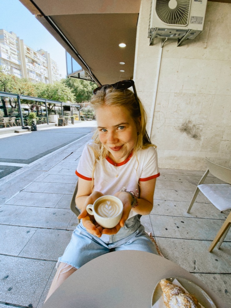 Anzeigenbild: Smoothie und Leonie suchen eine WG :)