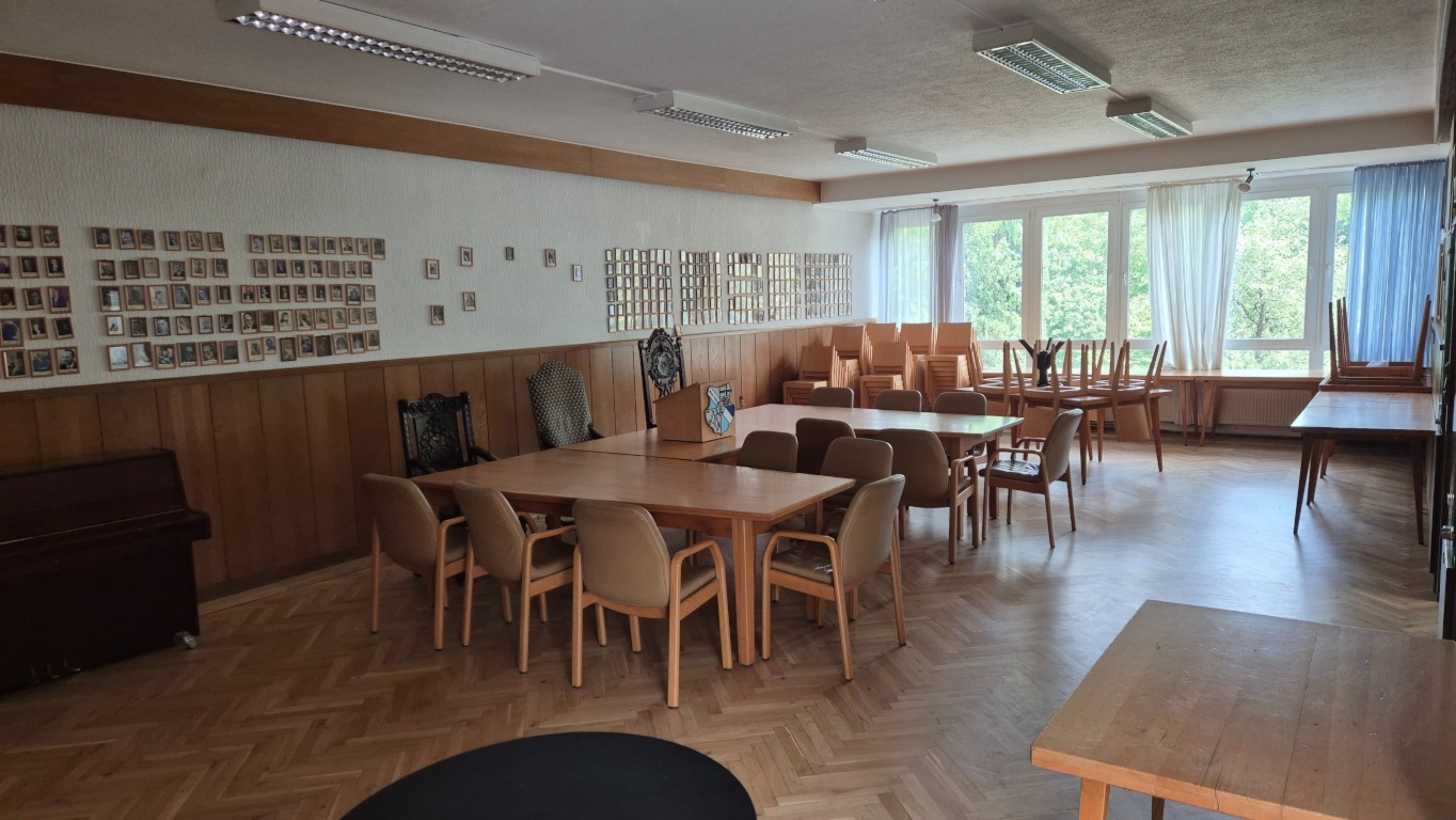 WG-Zimmer Poppelsdorf Baumschulallee 22 - Fest- und Lernsaal