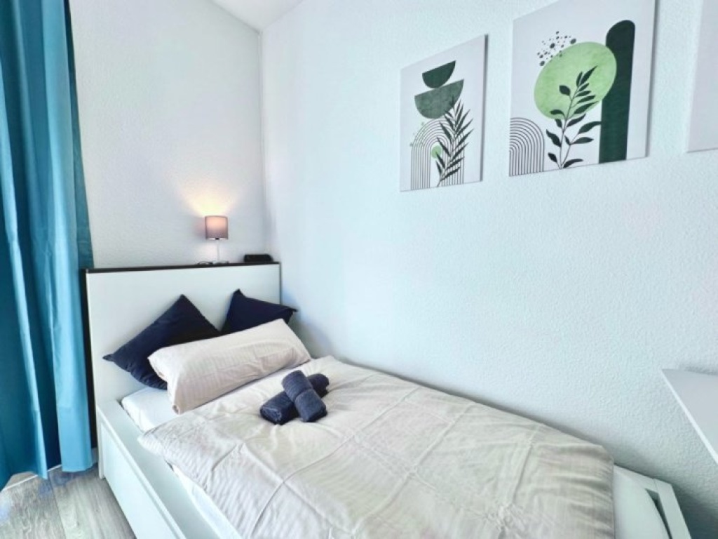 WG-Zimmer Charlottenburg-Wilmersdorf Friedrichsruher Straße 37A - Bild 4