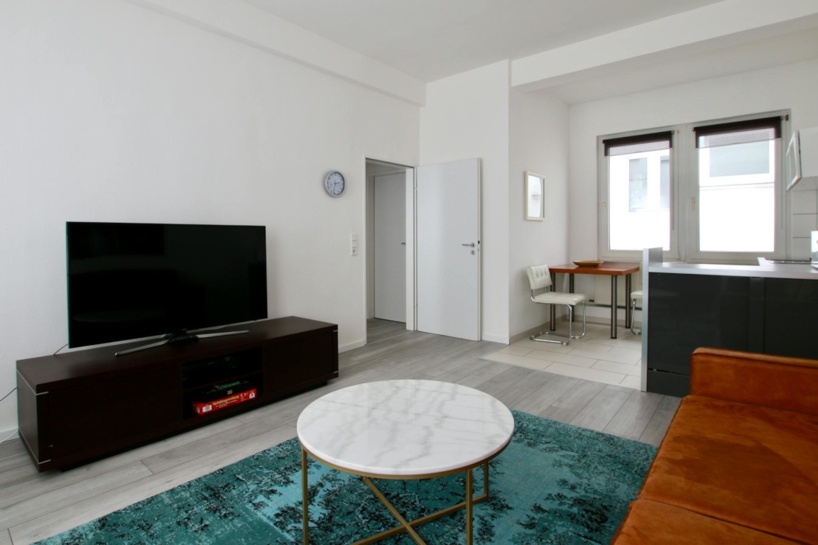 1-Zimmer-Wohnung Altstadt-Nord Hohenzollernring - Bild 6