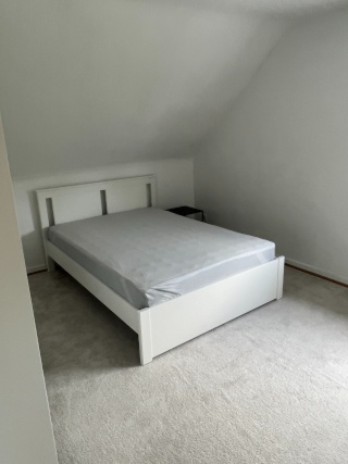 Anzeigenbild: Zentral gelegene Frauen WG-Zimmer in Lev-Küppersteg ab 01.09. zu vermieten I Raum 3/3 Nähe Chempark