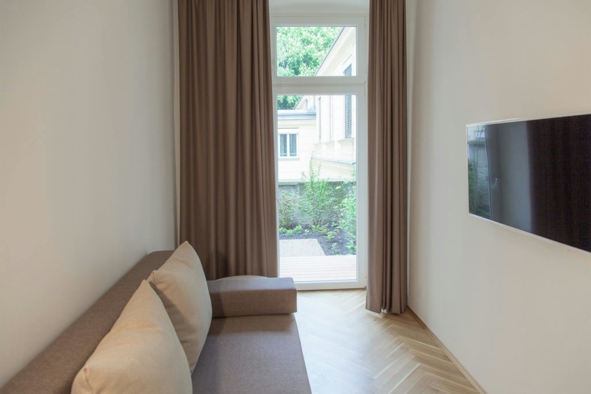 1 Room Flat Wien Koppstraße - picture 4