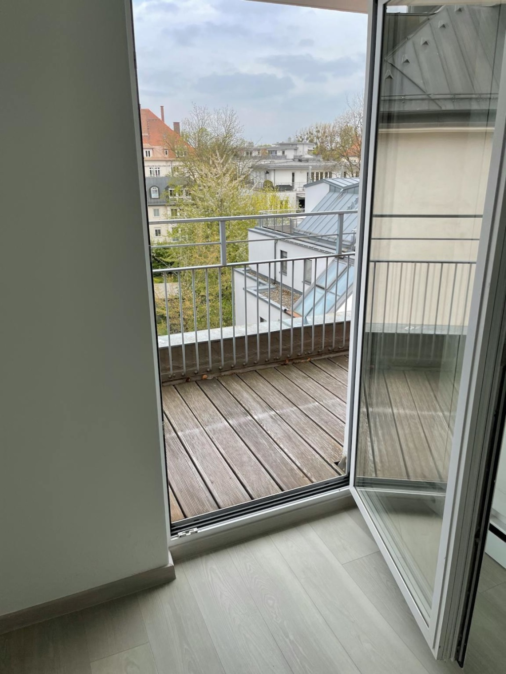 WG-Zimmer Maxvorstadt Ohmstraße - Bild 1