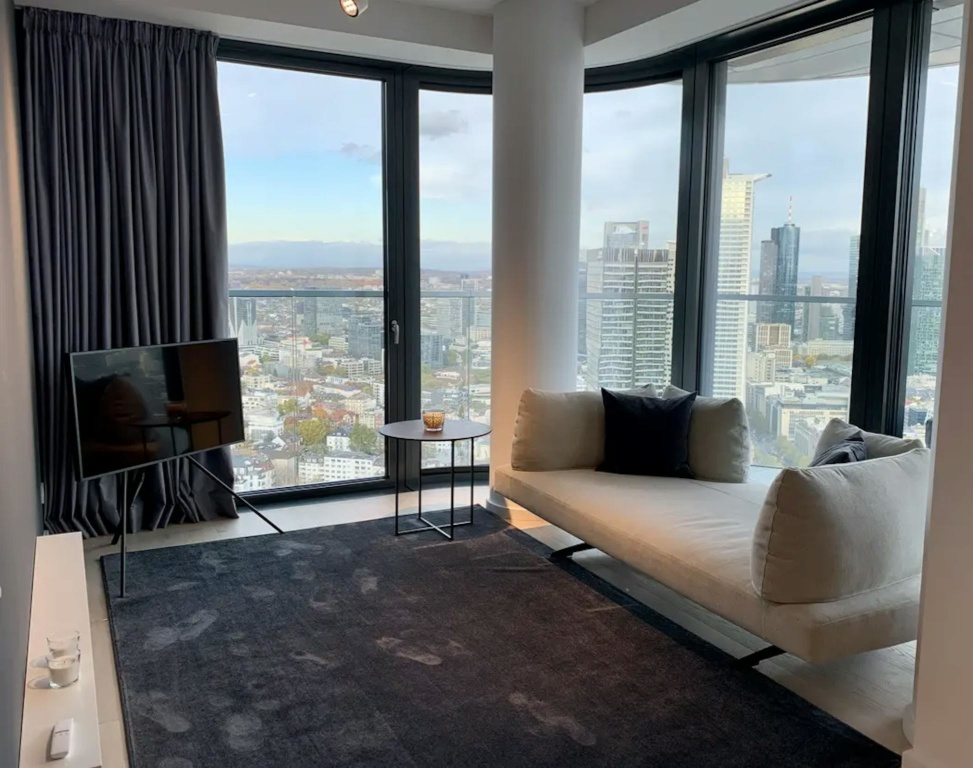 1-Zimmer-Wohnung Frankfurt am Main Europa-Allee - Bild 1